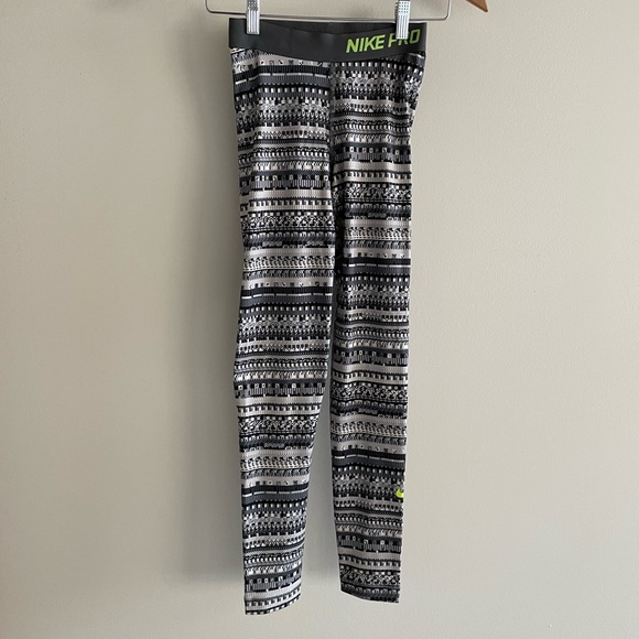 Nike Hyperwarm Tights - Picture 1 of 4